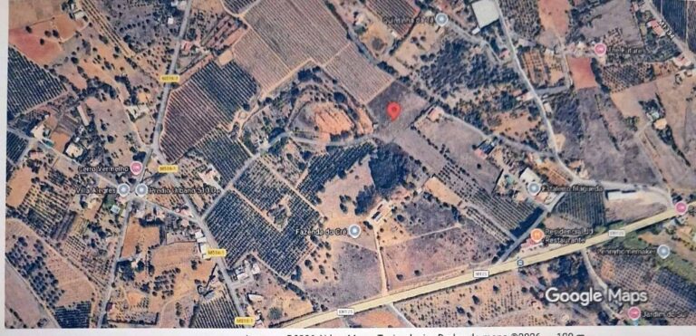 Mixed Plot with Ruin and Building Potential in Murteira, near Fuseta