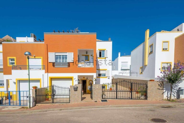 Four-Bedroom Villa with Sea Views, Tavira
