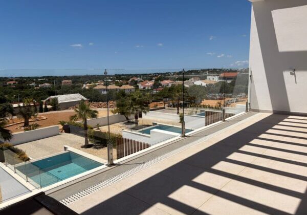 luxury-villa-almancil-swimming-pool
